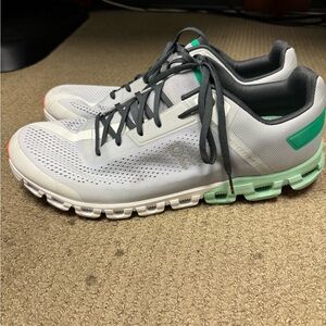 On Cloudflow Glacier Creek